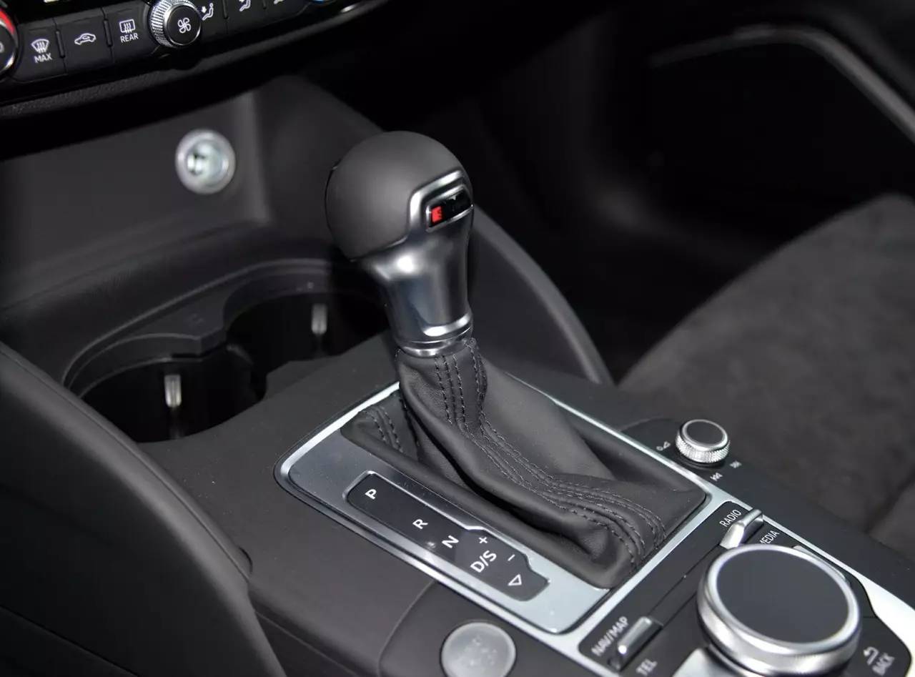 遗憾，这是我对新奥迪A3的总体评价