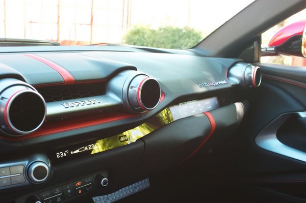 仪式感 法拉利 812 superfast-图17