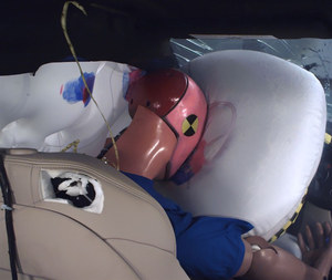 宝马全新5系Euro NCAP和IIHS均斩获高分