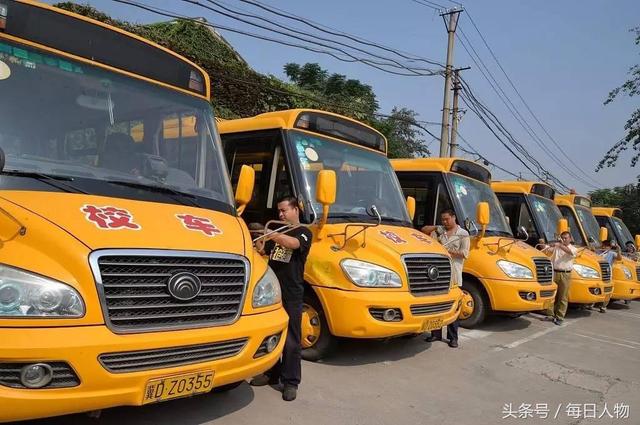 [转帖]幼童被忘校车内困死，家属：因为有校车才上幼儿园