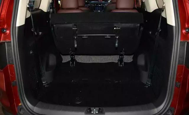 第三排座椅只能整体放倒