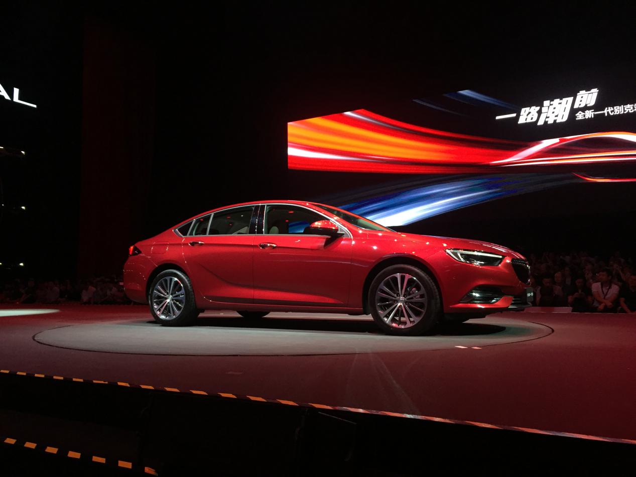 怒怼日系，时隔9年全新君威17.58万元起售