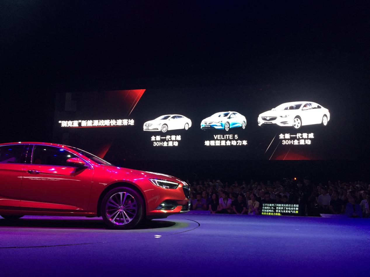 怒怼日系，时隔9年全新君威17.58万元起售