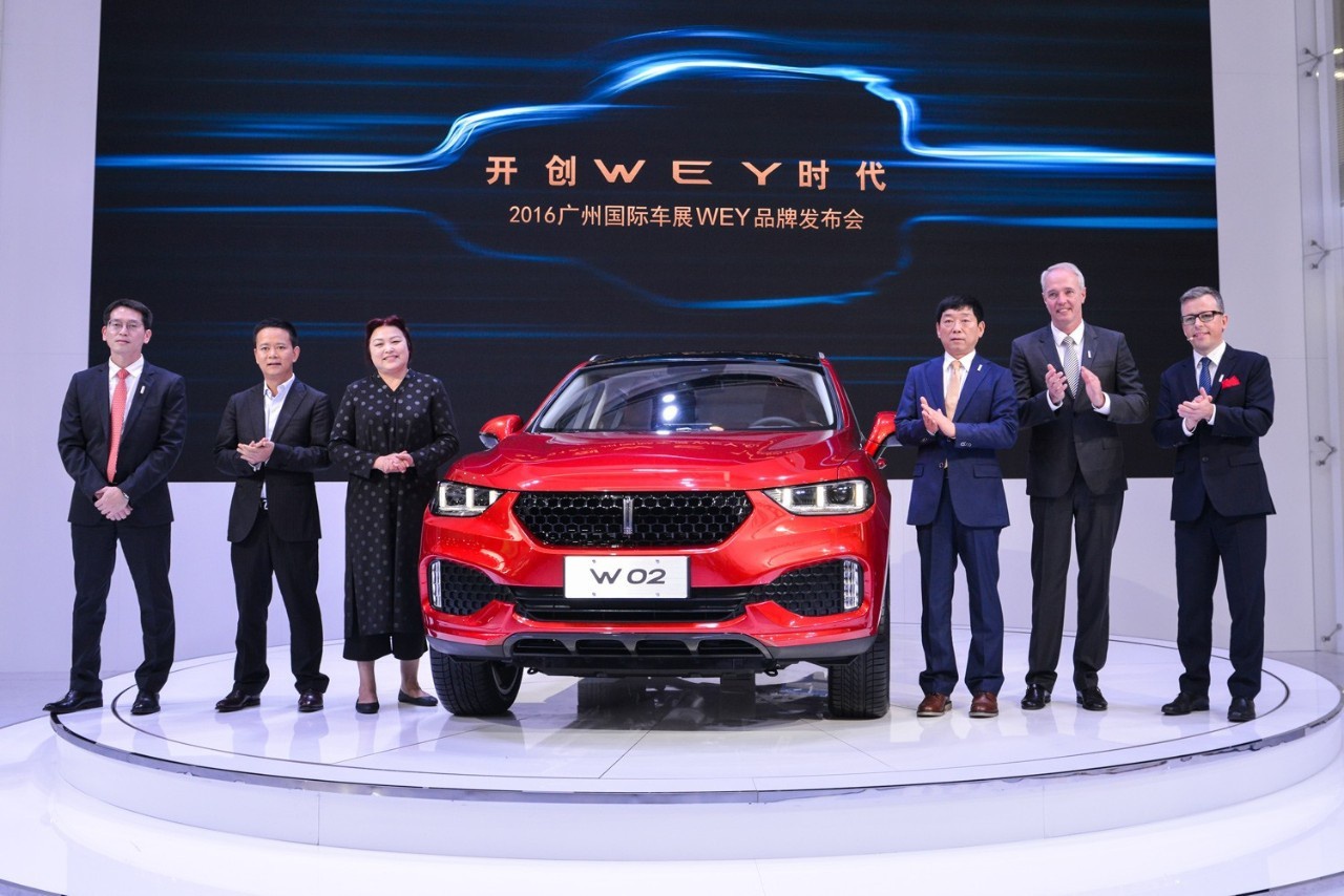 这一撞，能把WEY推回轨道吗？