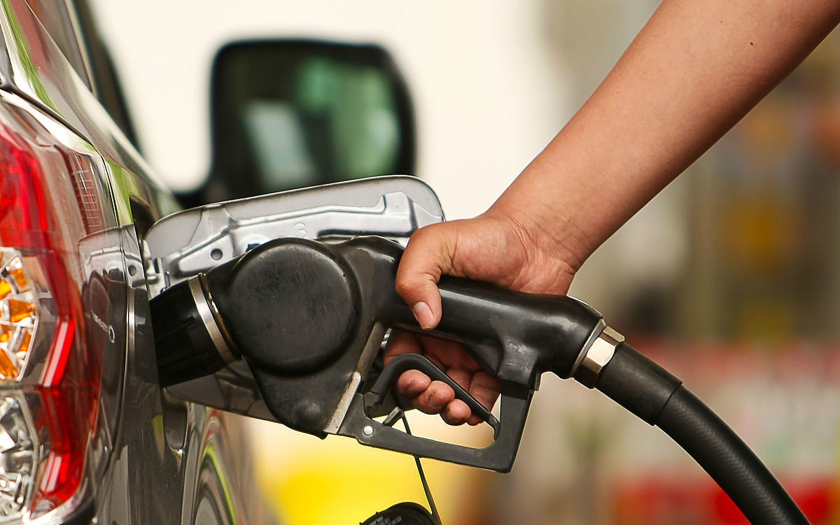 这一撞，能把WEY推回轨道吗？