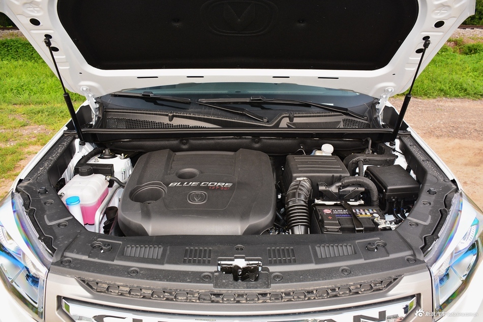 2017款长安CS75尚酷版 1.5T自动锋享型