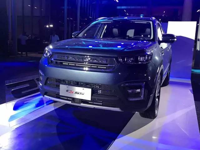 ​长安汽车CS55售价8.39万-13.29万元，不做保守派