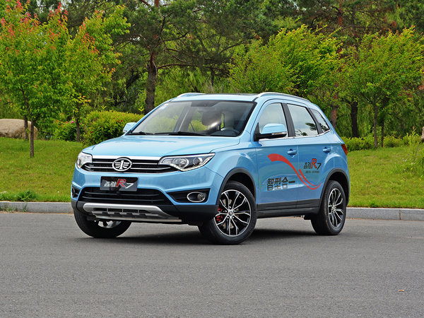 一汽吉林  1.6L 左前正45度