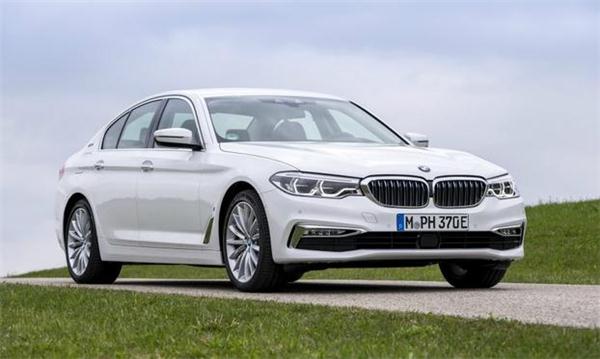 投资扩建，产能布局，新车，麦格纳斯太尔宝马5系插混,宝马5系插混哪里产,奔驰麦格纳斯太尔，麦格纳车辆代工