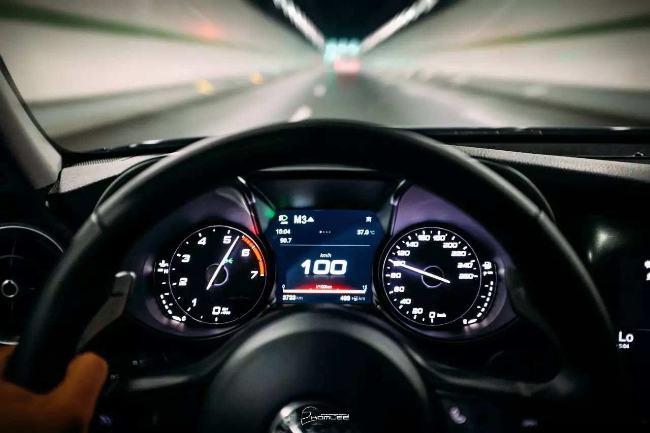 一如年少模样丨试Giulia