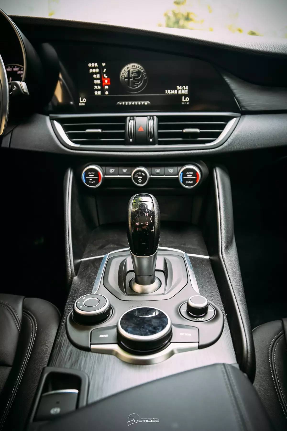 一如年少模样丨试Giulia