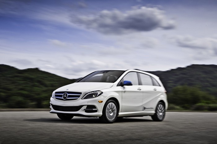 mercedes-benz-b-class-electric-drive-4.jpg