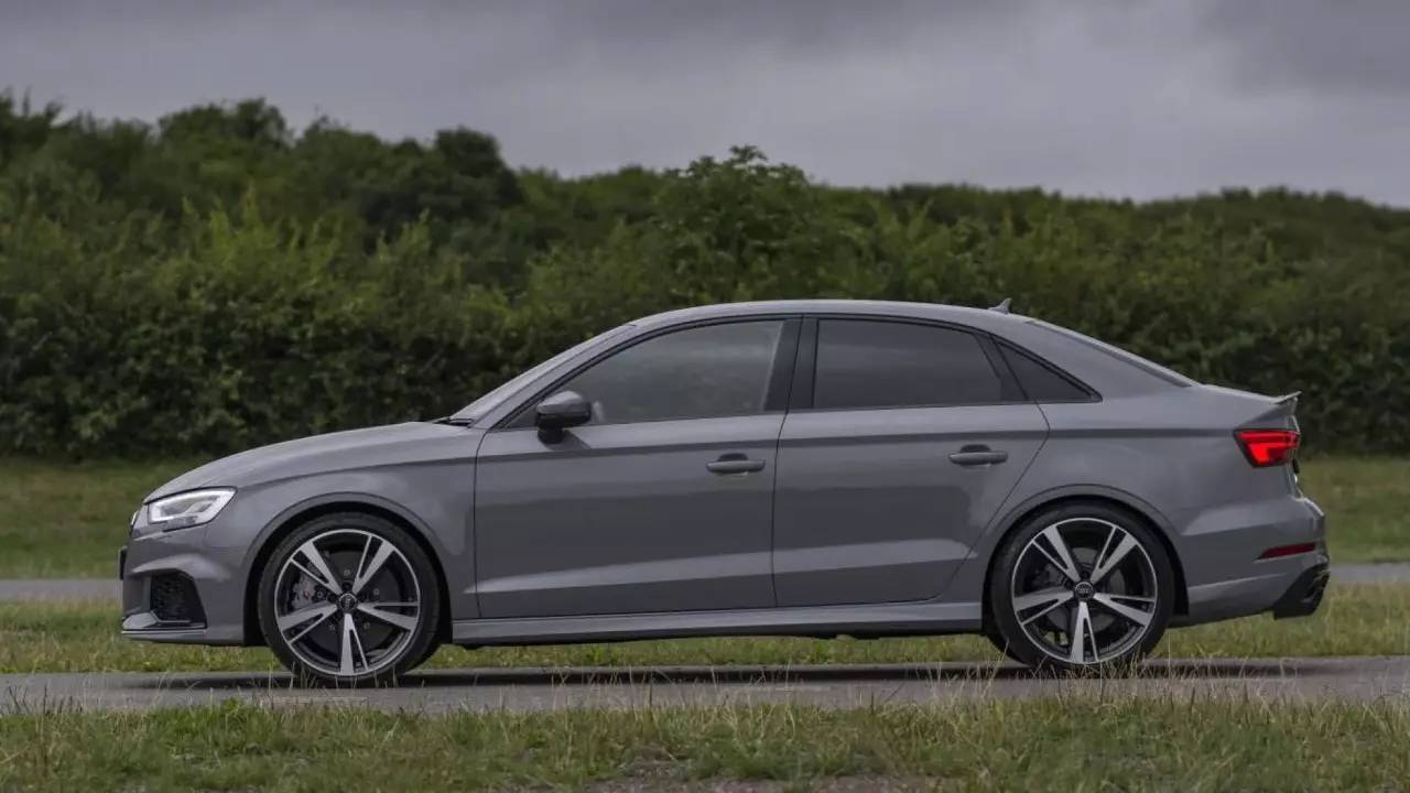 两厢可能更贵，如何选配一台个性化奥迪RS 3！