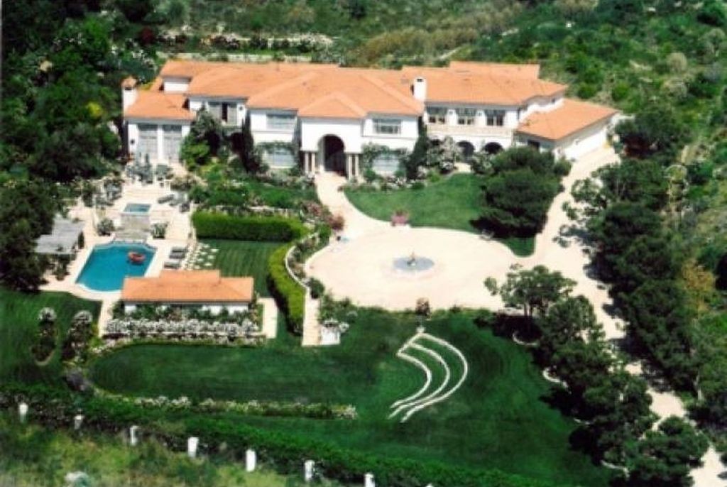 宋楠：贾跃庞氏骗局与长安销量激增