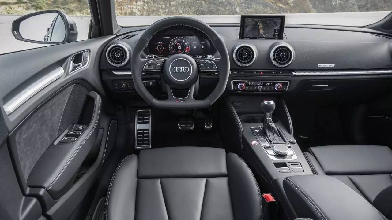 两厢可能更贵，如何选配一台个性化奥迪RS 3！