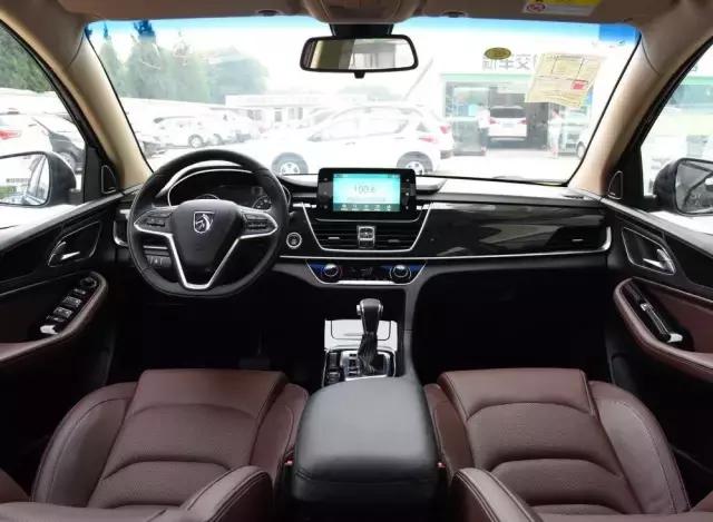 不到10万！真正自动挡宝骏560上市，还有7座可以选！