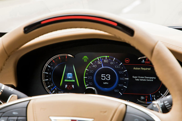 体验通用Super Cruise，超车还要司机搭把手| 视频