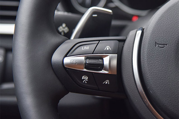 宝马自适应巡航