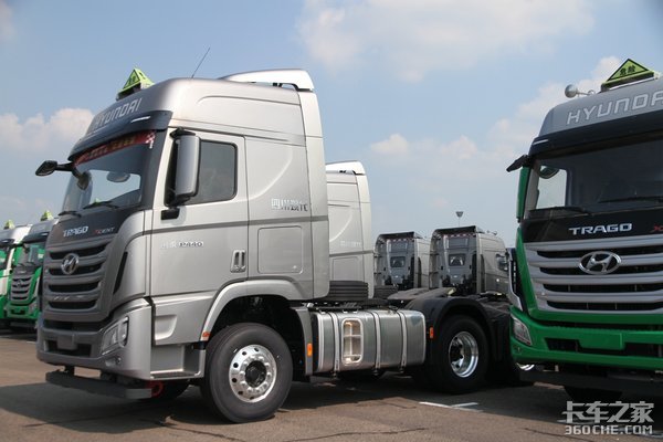 拉活不再苦逼! 这种危化品牵引车才叫爽