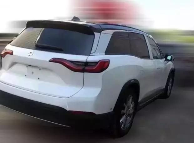 国产换代凯美瑞谍照曝光！谁还说这是大叔开的车？