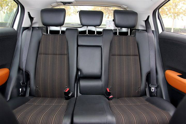 汽车后排空间越大就越舒适吗 没这么简单