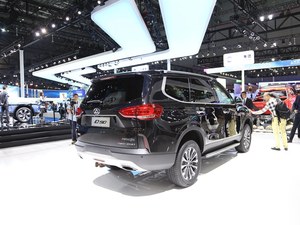 上汽大通D90预售价16-27万 8月8日将上市