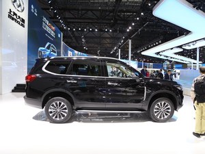 上汽大通D90预售价16-27万 8月8日将上市