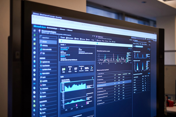 宝马为何要押注云服务？