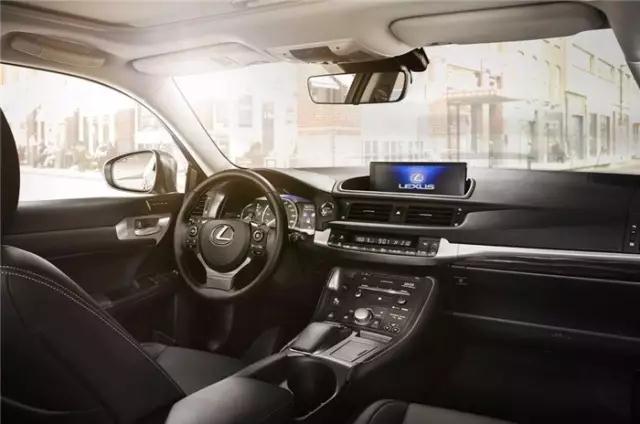 新款雷克萨斯CT200h能否逃脱小众命运成为大众情人？