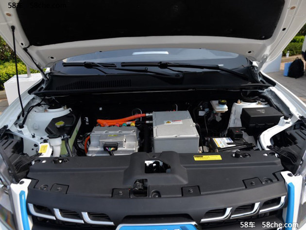 2017款野马EC70上市 补贴前售24.98万元