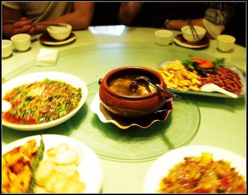 建水美食汽锅鸡