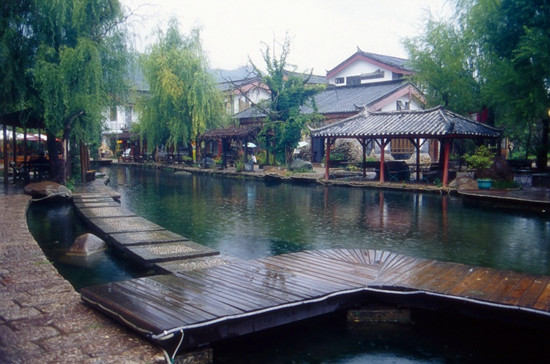 束河古镇（图片来源：一介村夫）