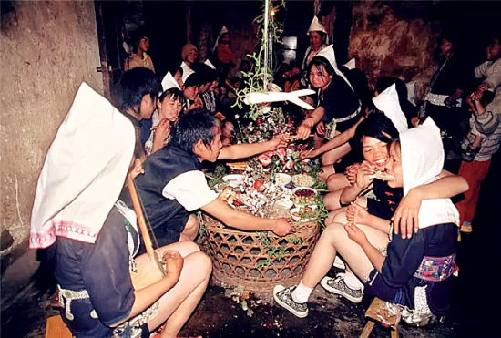 “阿巴多”宴会