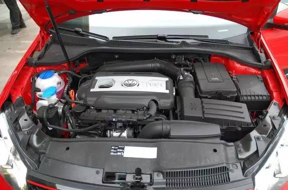 警惕！汽车这几个地方特别容易漏机油