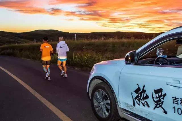 周末只会&ldquo;北京瘫&rdquo;？不妨和吉利来张北草原音乐节撒点野！