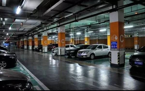 90%的人不知道，原来车辆暴晒危害这么大！