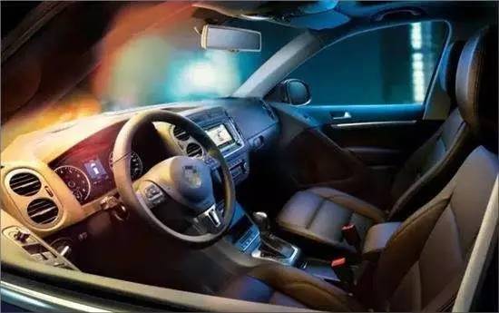 90%的人不知道，原来车辆暴晒危害这么大！