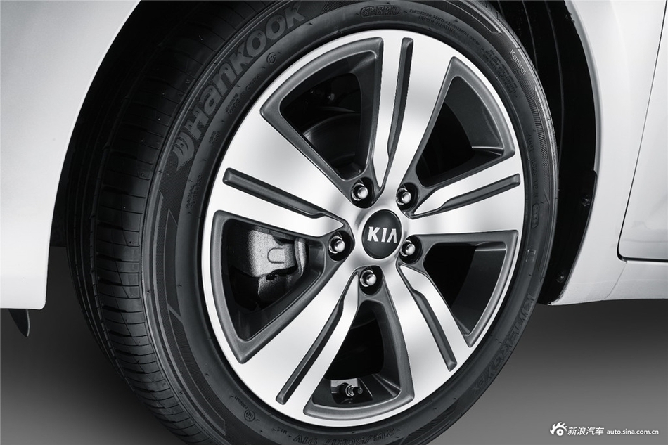 新款起亚K4将更名凯绅