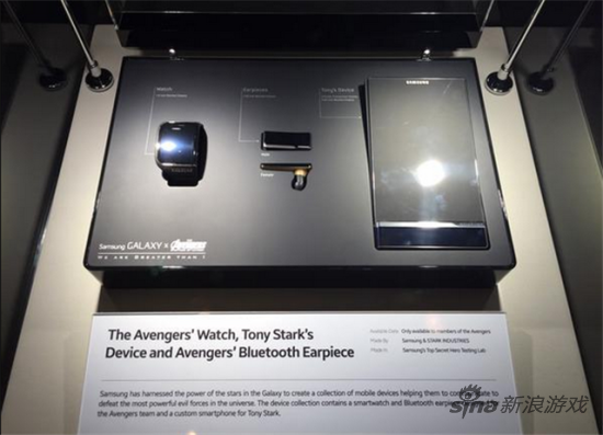 CES 2015 上展出的复仇者手表、蓝牙耳机、钢铁侠透明手机等