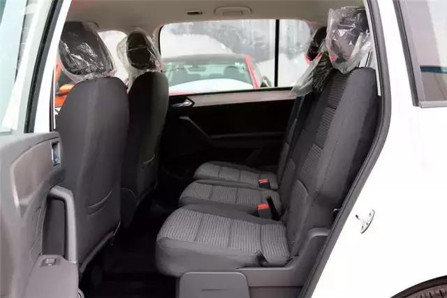 买车必看！落地15万居家过日子的大空间合资车！