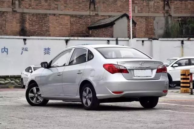 一台国产全新的SUV敢卖26万！凭什么？