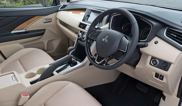 三菱全新入门MPV预告图 定名为Xpander