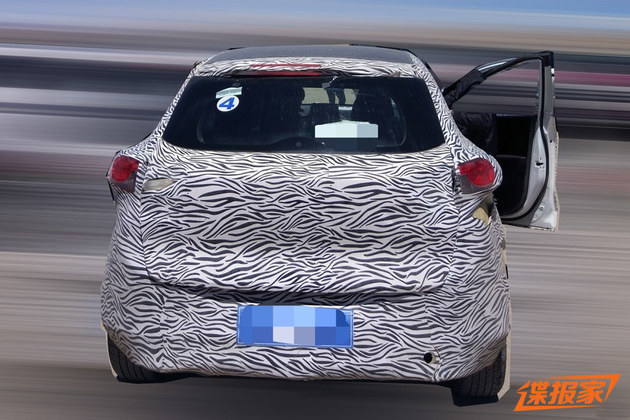 宝沃BX3最新路试谍照曝光 或于年内推出