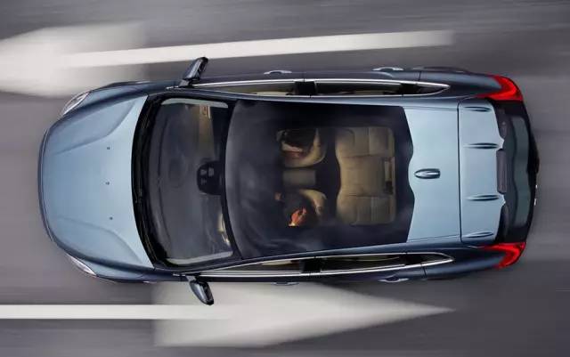 最具争议的5个汽车配置 第2个很多人上车就想关闭！