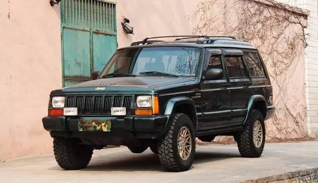 那些年巨丑的车，如今都卖得怎么样了