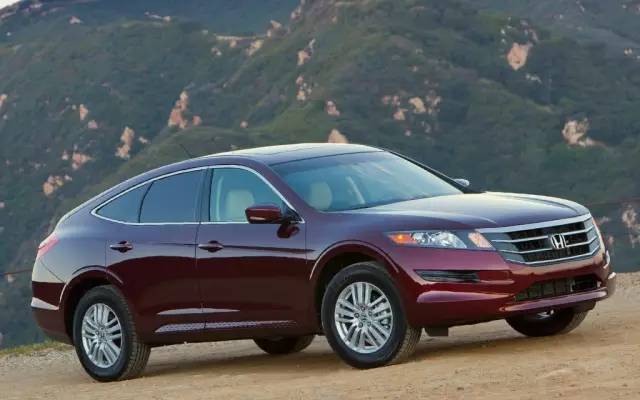 那些年巨丑的车，如今都卖得怎么样了