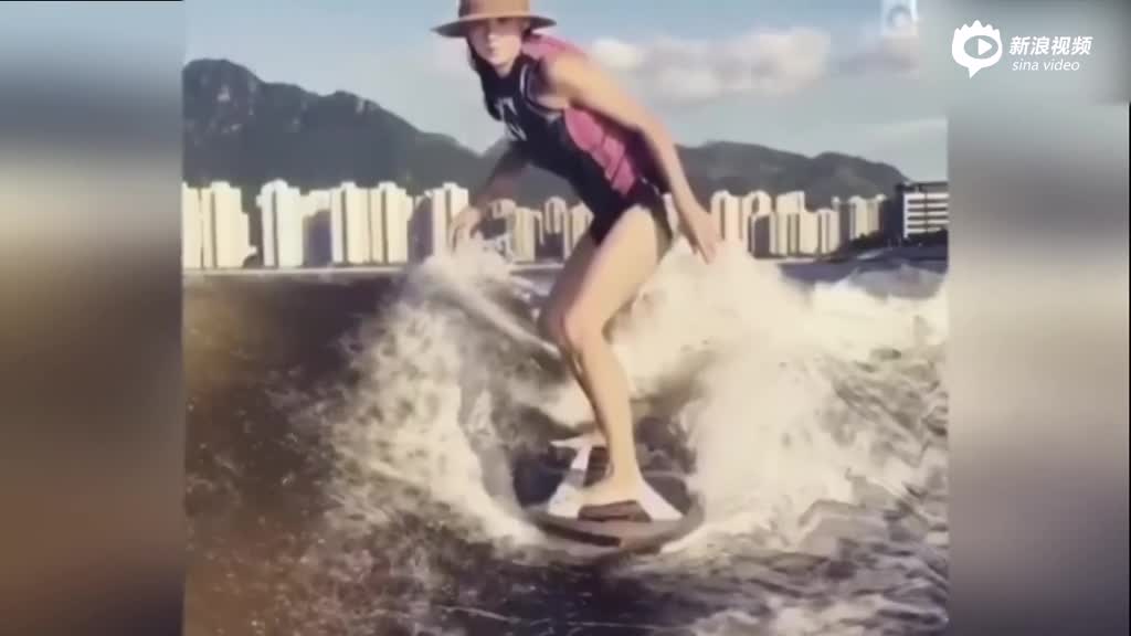 张柏芝眼睛哭肿了