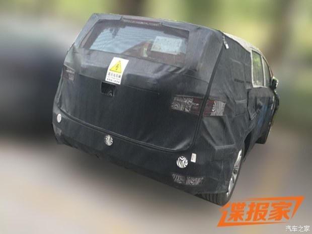 吉利MPV混动版实车曝光 搭插电混动技术