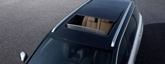 27万元不到就能拥有法国总统座驾是一种怎样的体验？