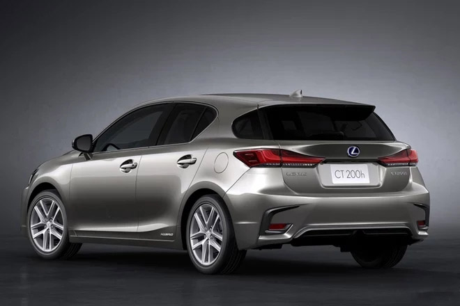 新款CT200h明日上市，能否助雷克萨斯完成销量逆袭？